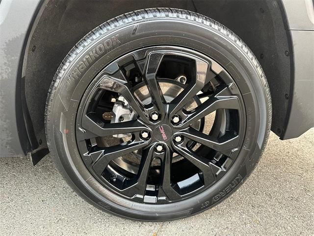 Photo of 2022 Ebony Twilight Metallic GMC Terrain