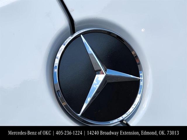 Photo of 2024 Arctic White Mercedes-Benz eSprinter 2500