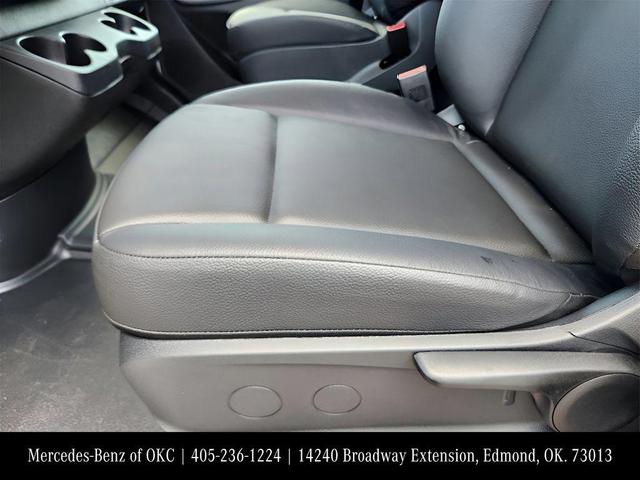 Photo of 2024 Arctic White Mercedes-Benz eSprinter 2500