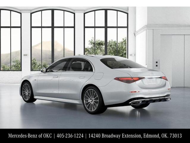 Photo of 2025 MANUFAKTUR Moonlight White Metallic Mercedes-Benz S-Class