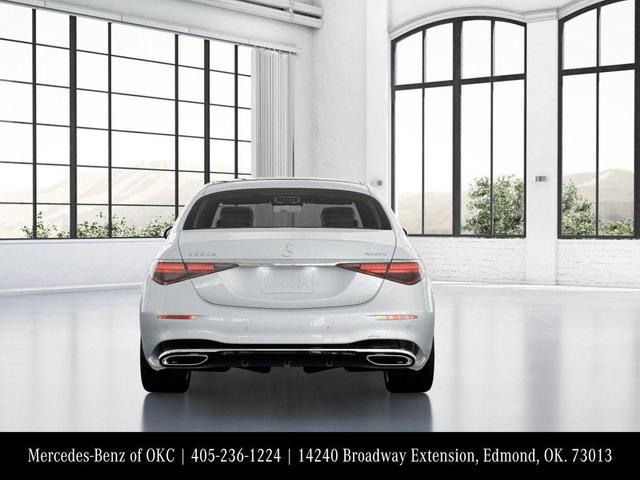 Photo of 2025 MANUFAKTUR Moonlight White Metallic Mercedes-Benz S-Class
