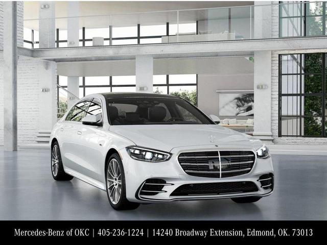 Photo of 2025 MANUFAKTUR Moonlight White Metallic Mercedes-Benz S-Class