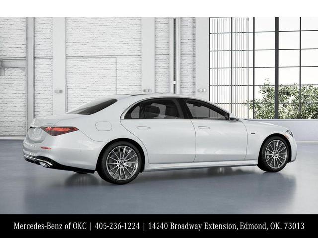 Photo of 2025 MANUFAKTUR Moonlight White Metallic Mercedes-Benz S-Class