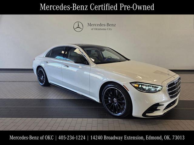Photo of 2022 Diamond White Mercedes-Benz S-Class