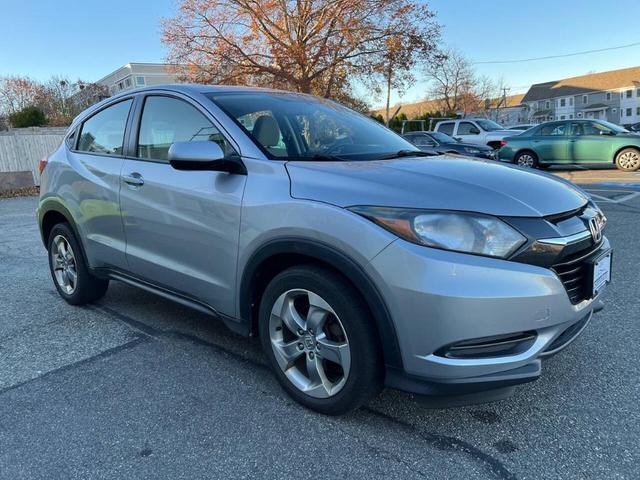 Photo of 2018 Silver Honda HR-V