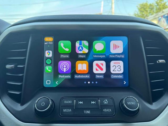 Photo of 2018 Black GMC Acadia