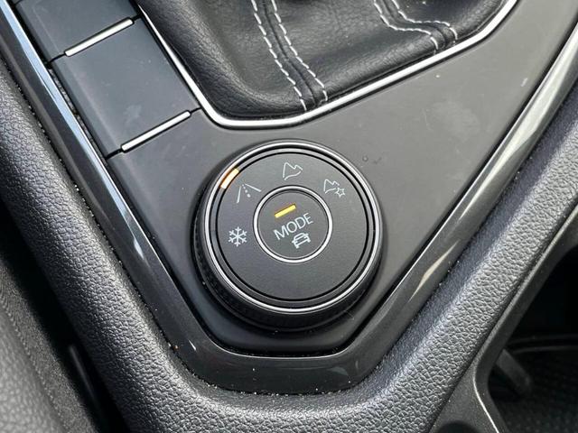Photo of 2022 Platinum Gray Metallic Volkswagen Tiguan