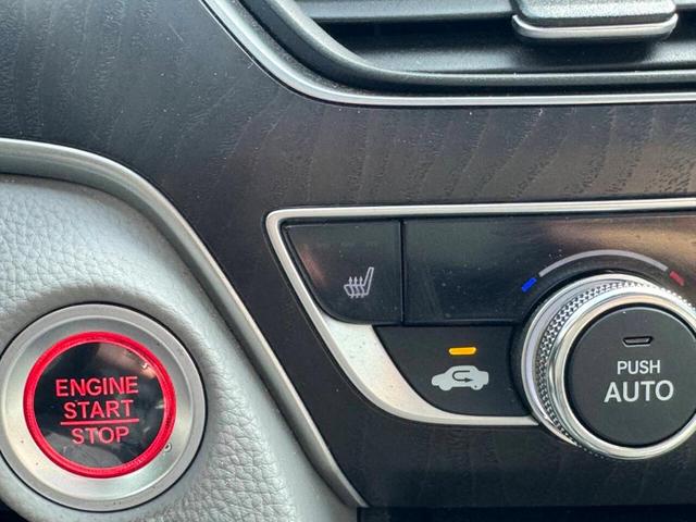 Photo of 2018 Gray Honda Accord