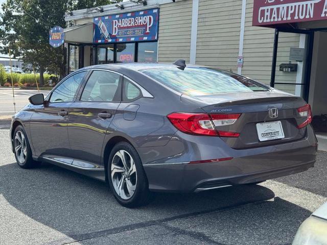 Photo of 2018 Gray Honda Accord