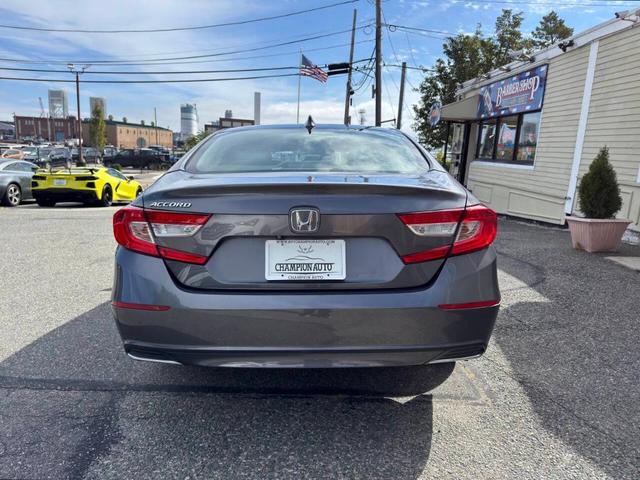 Photo of 2018 Gray Honda Accord