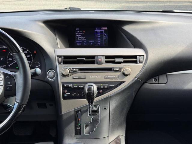 Photo of 2015 Silver Lexus RX 350