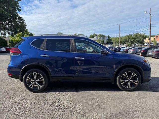 Photo of 2020 Caspian Blue Nissan Rogue