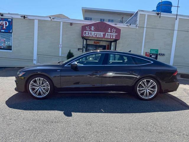 Photo of 2019 Vesuvius Gray Metallic Audi A7