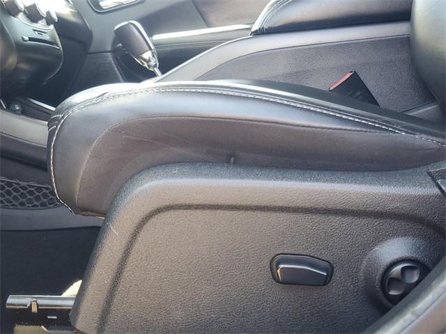 Photo of 2020 Granite Crystal Metallic Clearcoat Dodge Journey