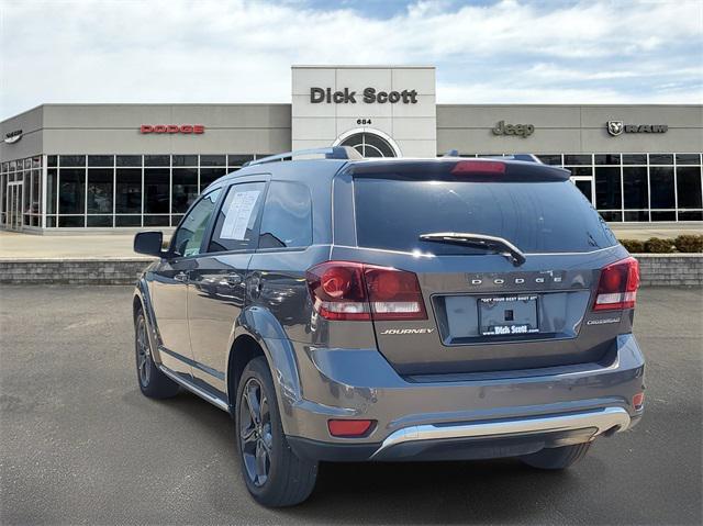Photo of 2020 Granite Crystal Metallic Clearcoat Dodge Journey
