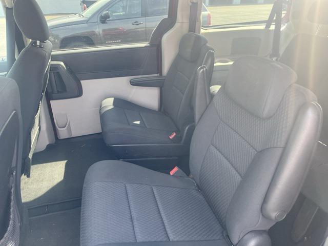 Photo of 2010 Inferno Red Crystal PC/Mineral Gray Met CC Dodge Grand Caravan