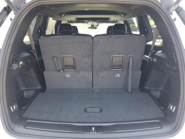 Photo of 2025 Bright White Clearcoat Jeep Grand Cherokee L