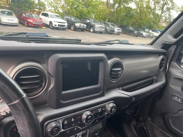 Photo of 2020 Granite Crystal Metallic Clearcoat Jeep Wrangler Unlimited