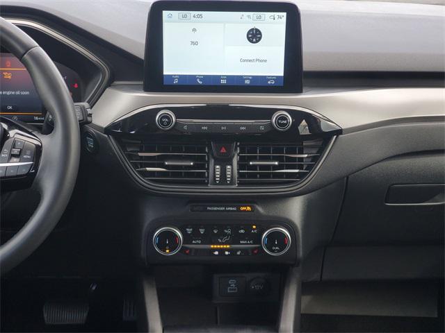Photo of 2023 Black Metallic Ford Escape