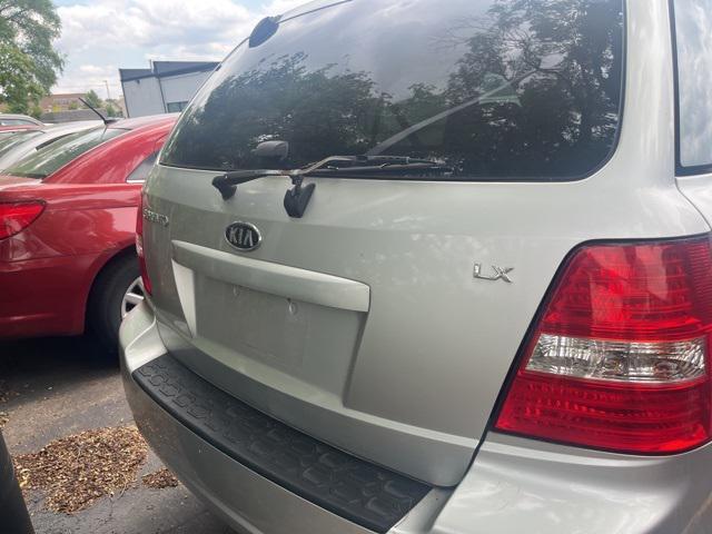 Photo of 2009 Bright Silver Kia Sorento