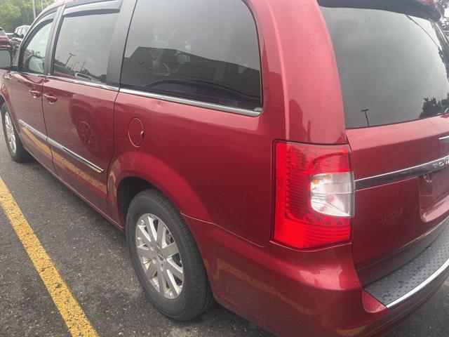 Photo of 2014 Deep Cherry Red Crystal Pearlcoat Chrysler Town & Country