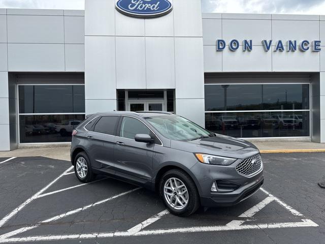 2023 Ford Edge