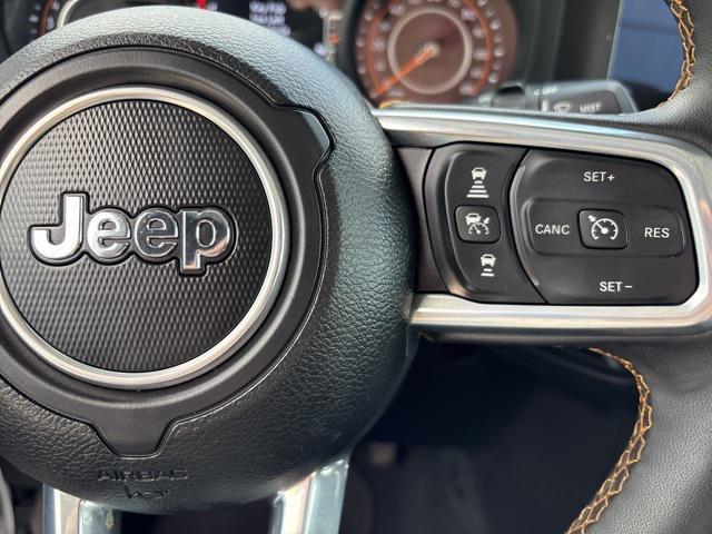 Photo of 2024 Silver Zynith Clearcoat Jeep Wrangler