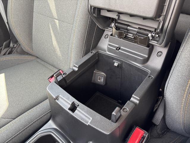 Photo of 2024 Silver Zynith Clearcoat Jeep Wrangler