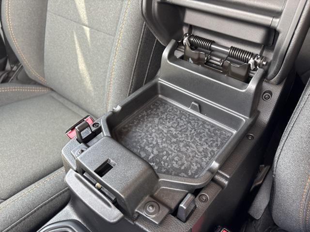 Photo of 2024 Silver Zynith Clearcoat Jeep Wrangler