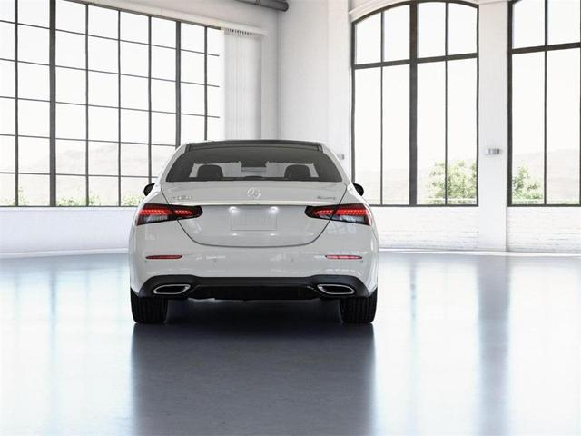 Photo of 2022 Polar White Mercedes-Benz E-Class
