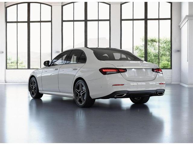 Photo of 2022 Polar White Mercedes-Benz E-Class