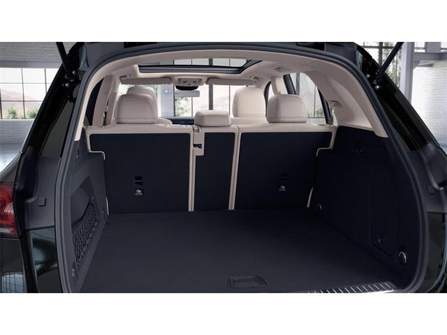 Photo of 2022 Black Mercedes-Benz GLE 350