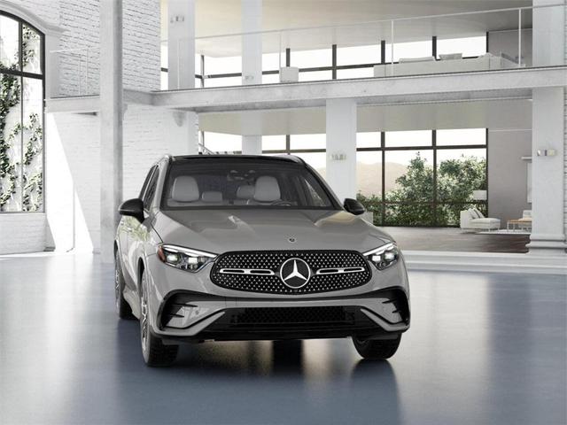 Photo of 2025 Alpine Mercedes-Benz GLC 350e