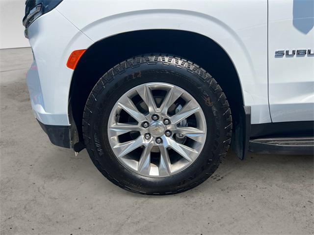 Photo of 2023 Summit White Chevrolet Suburban