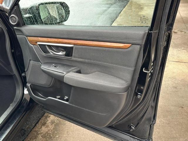 Photo of 2020 Crystal Black Pearl Honda CR-V