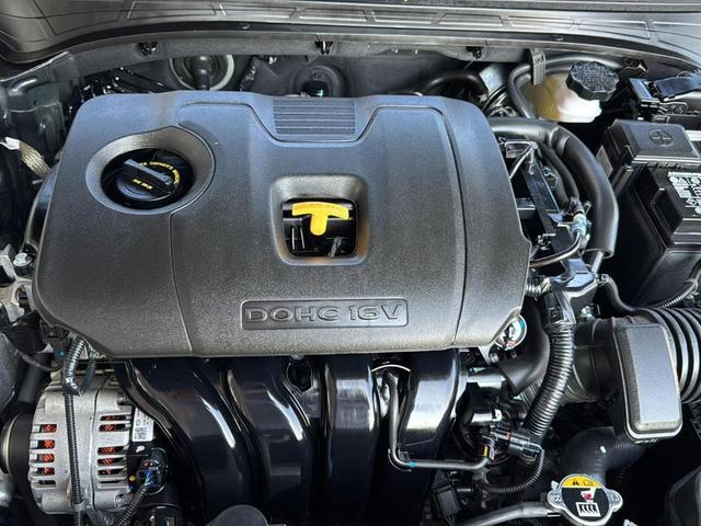 Photo of 2024 Gravity Gray Kia Forte