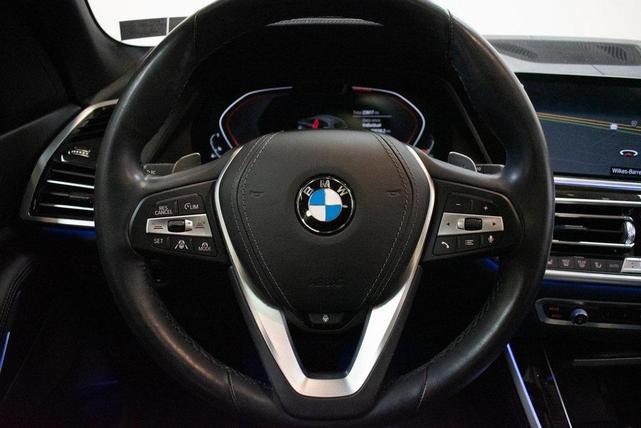 Photo of 2020 Mineral White Metallic BMW X5