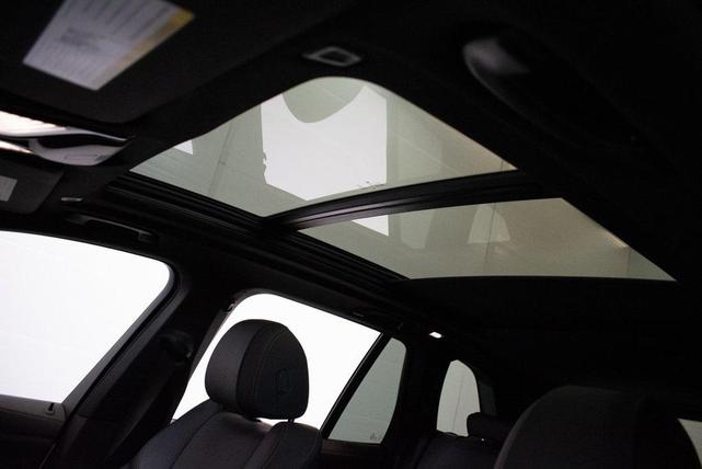 Photo of 2020 Mineral White Metallic BMW X5