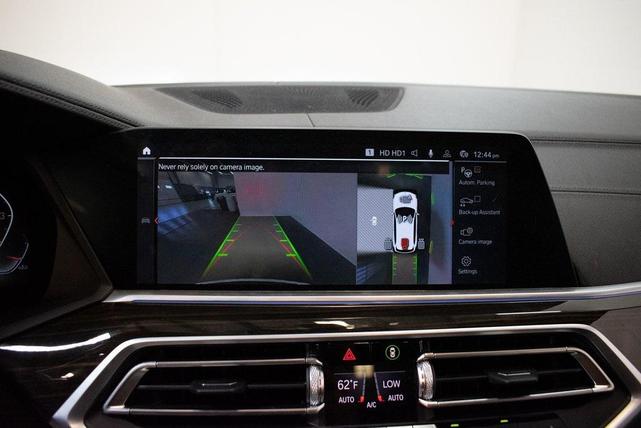 Photo of 2020 Mineral White Metallic BMW X5