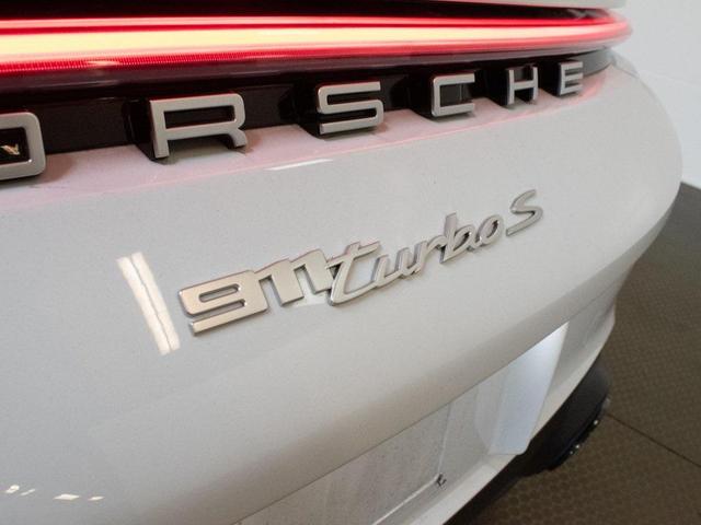 Photo of 2023 Carrara White Metallic Porsche 911