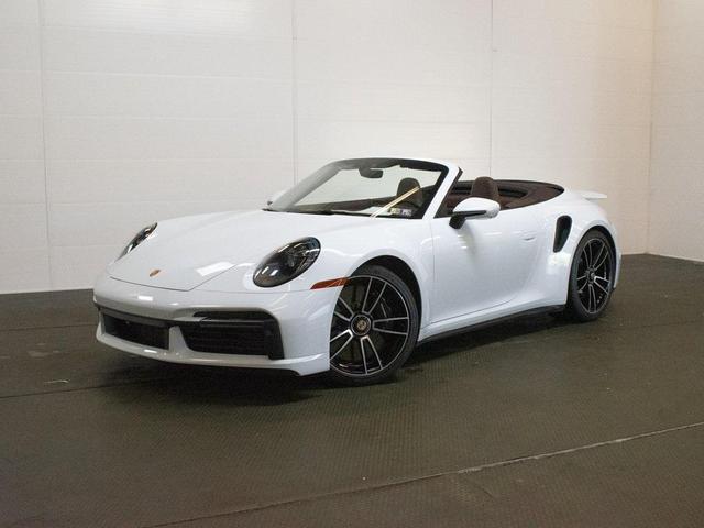 Photo of 2023 Carrara White Metallic Porsche 911