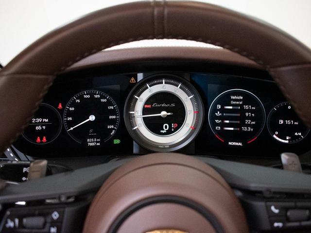 Photo of 2023 Carrara White Metallic Porsche 911