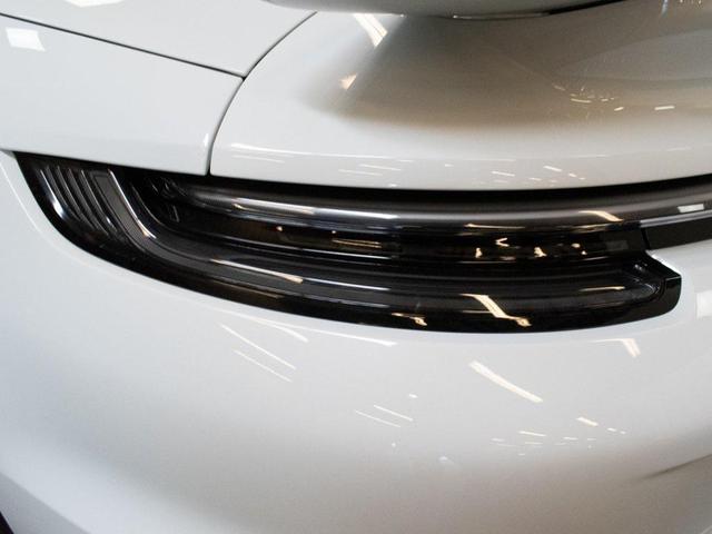 Photo of 2023 Carrara White Metallic Porsche 911