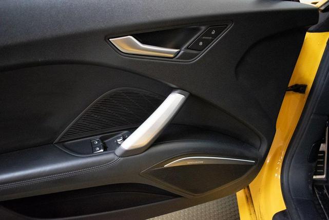 Photo of 2016 Vegas Yellow/Black Roof Audi TT