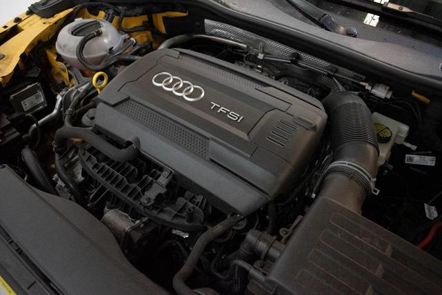 Photo of 2016 Vegas Yellow/Black Roof Audi TT