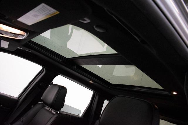 Photo of 2018 Billet Silver Metallic Clearcoat Jeep Grand Cherokee
