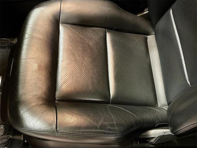 Photo of 2012 White Mercedes-Benz E-Class