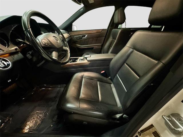 Photo of 2012 White Mercedes-Benz E-Class