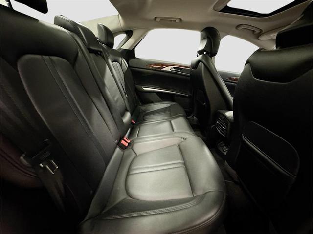 Photo of 2016 Ingot Silver Lincoln MKZ