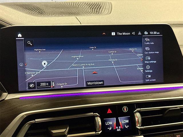 Photo of 2020 Alpine White BMW X7